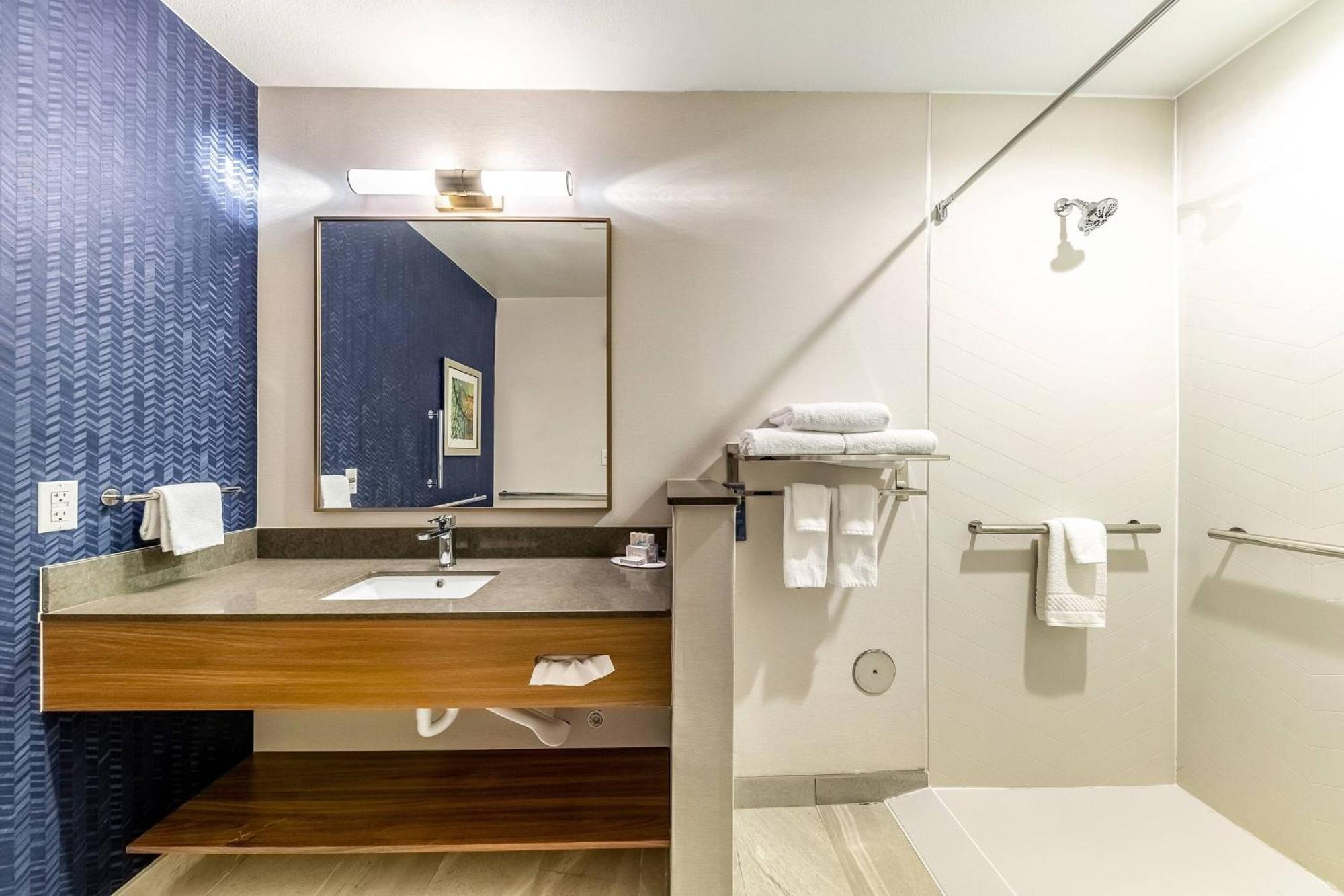 Fairfield Inn & Suites By Marriott Gainesville I-35 Kültér fotó